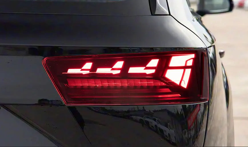 Audi Q7 2016-2019 Taillight upgrade