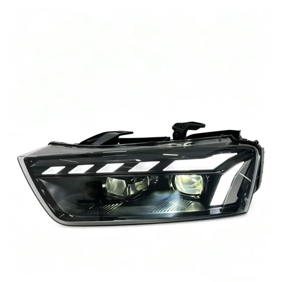 Audi Q3 2013-2015 LED Headlight Upgrade RS Style