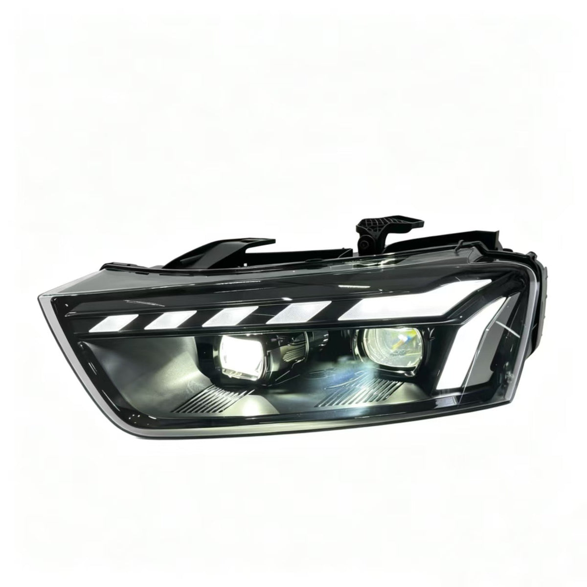 Audi Q3 2013-2015 LED Headlight Upgrade RS Style