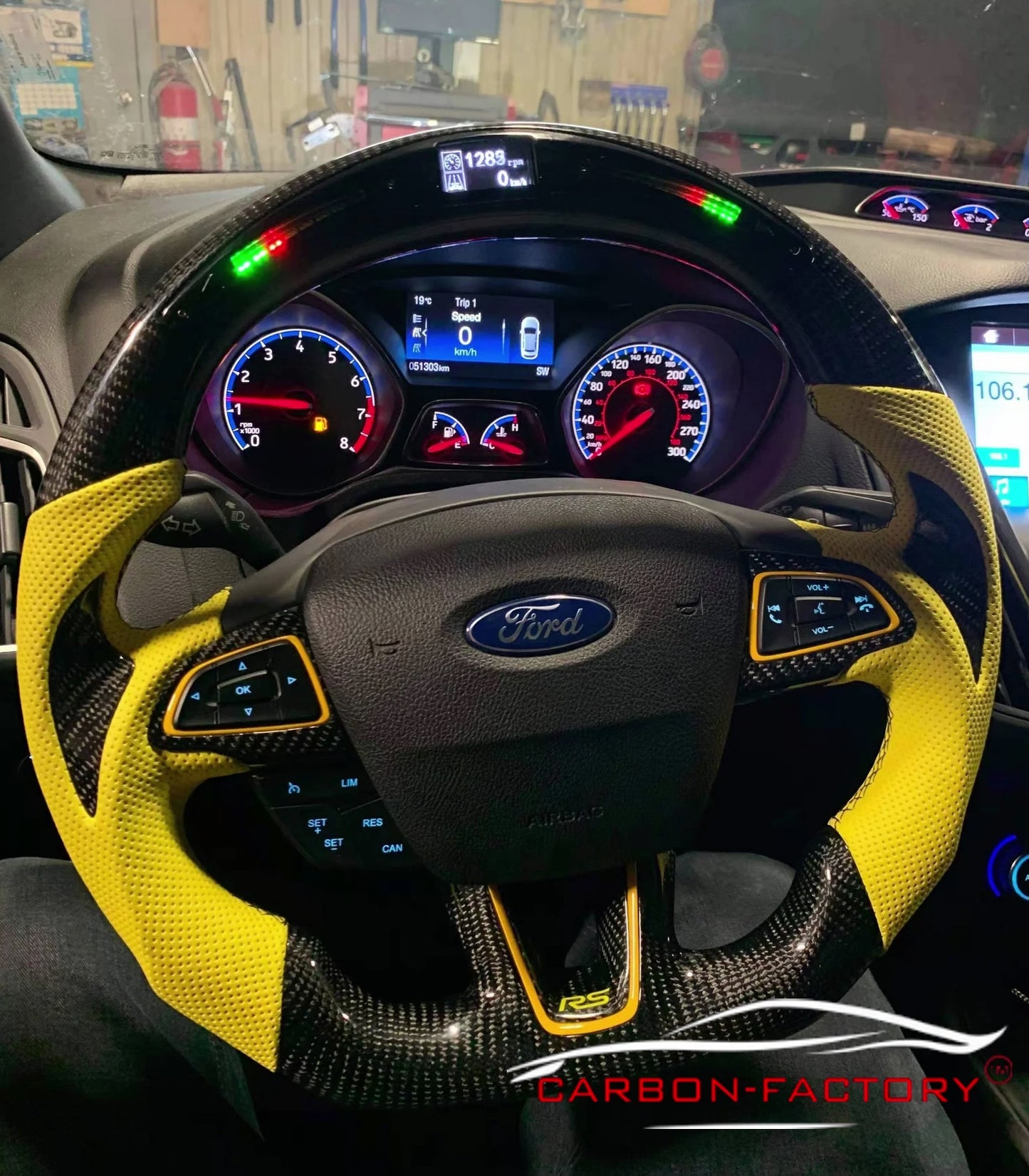 Ford Focus MK3 Custom Carbon Fibre Steering Wheel